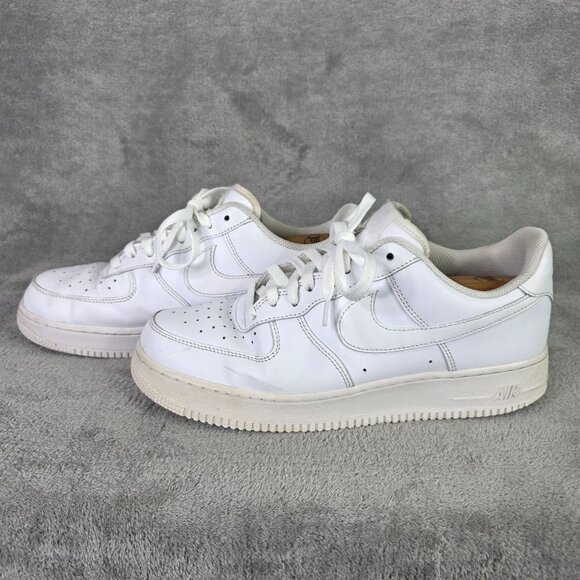 Mens Nike Air Force 1 07 White Leather Sneakers Shoes CW2288-111 Size 11 - Picture 3 of 8